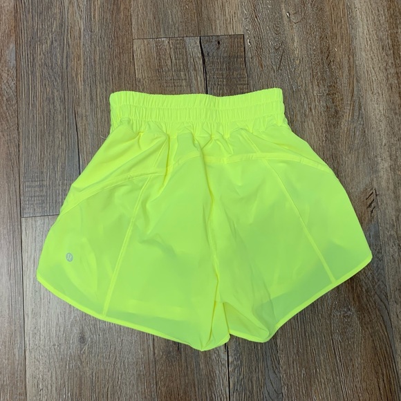 Lululemon Track Shorts in Highlight Yellow - Picture 5 of 7